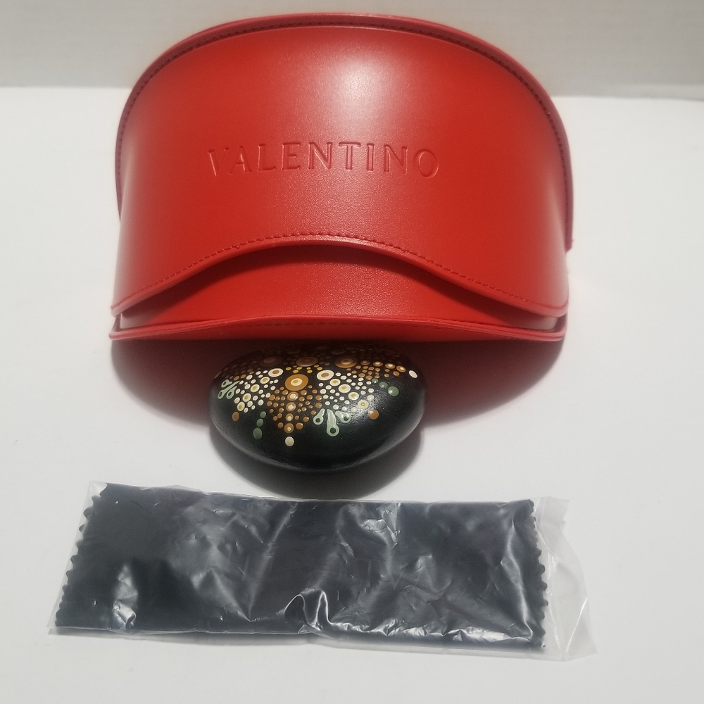 🆕️ Authentic!! VALENTINO Sunglasses **Empty** Case Large Red Soft With Cloth.